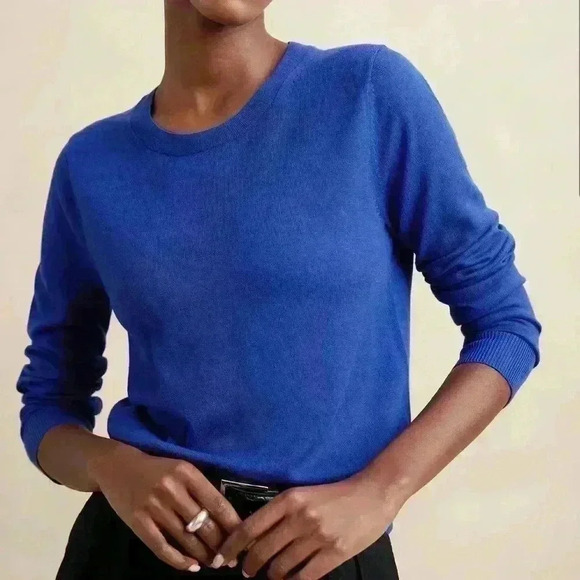 Banana Republic FOREVER SWEATER - Picture 1 of 4